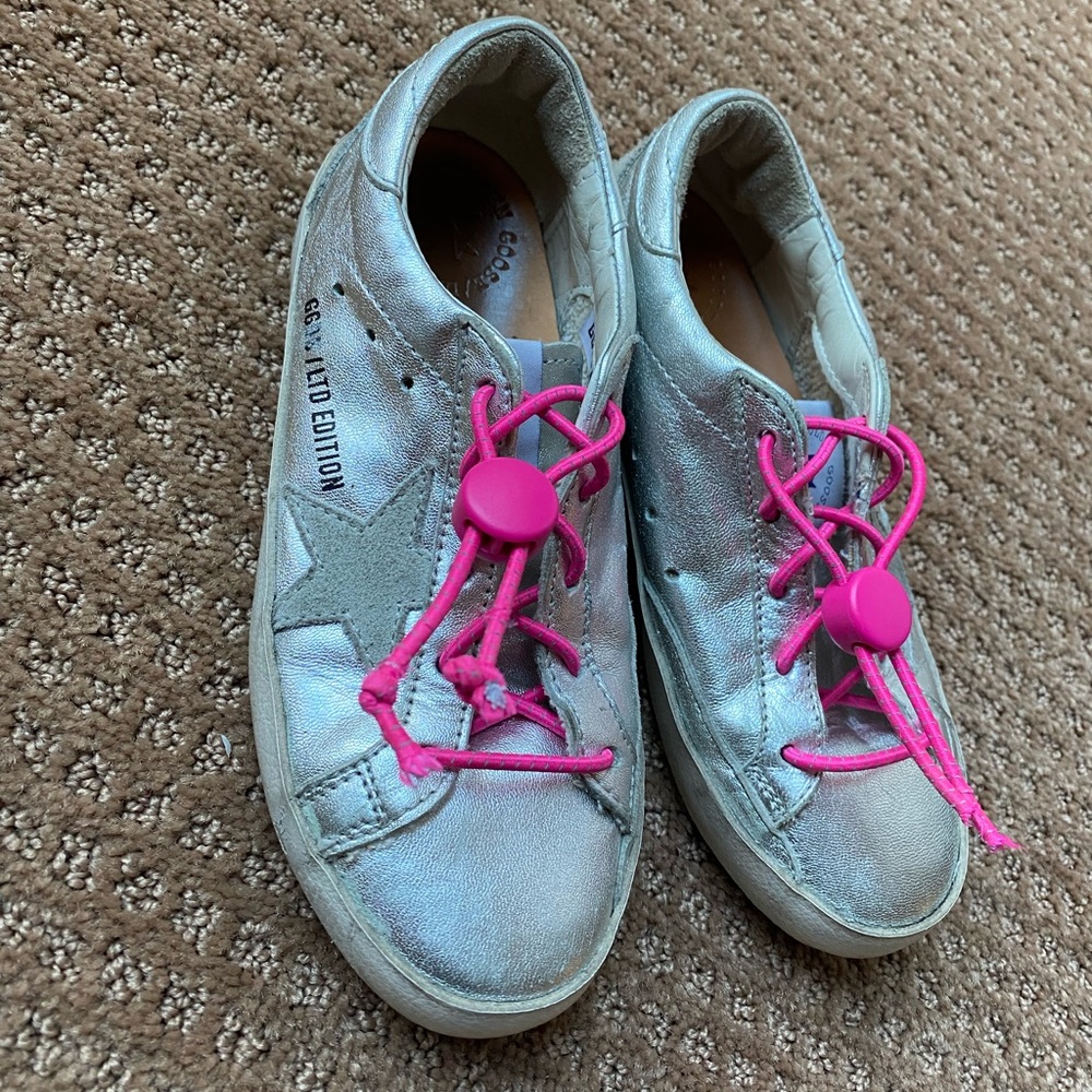 Golden Goose Kid Silver Sneakers with Pink Laces